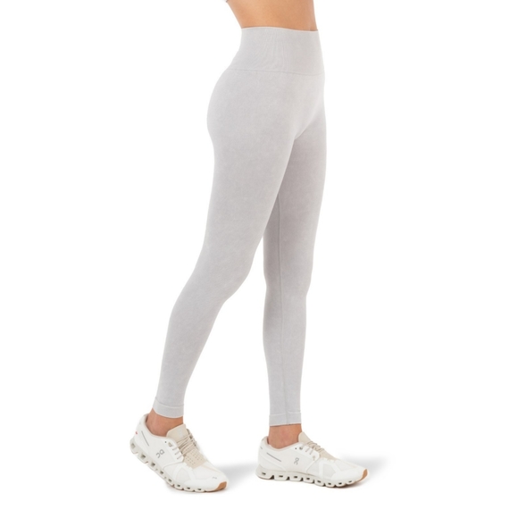 Ultra High Waste Seamless Gray Thick Soft Large Leggings by Kyodan - Picture 15 of 15